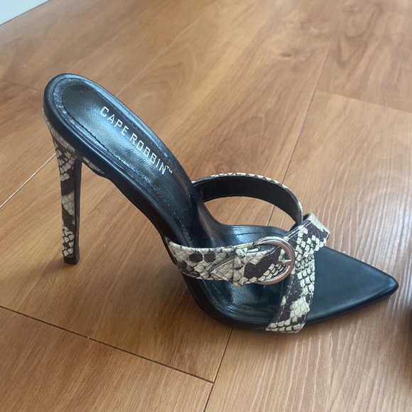Snake heels - Picture 2 of 4